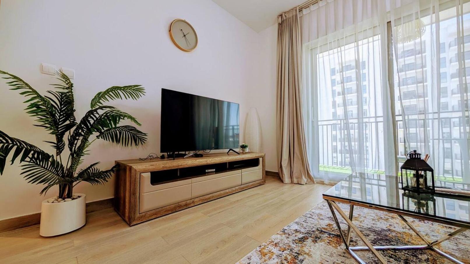 Excellent 2br In Yas Island *